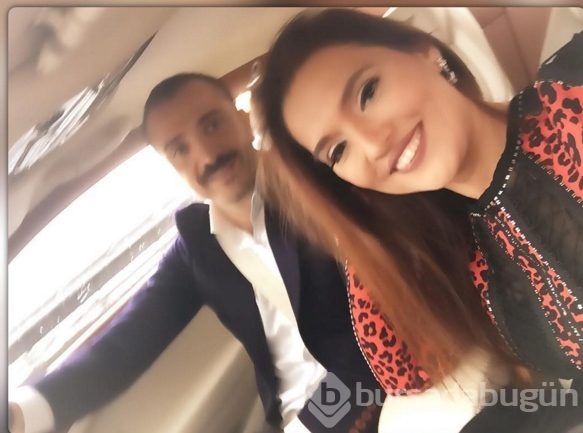 Demet Akalın'a 'Altın Plak' ödülü!