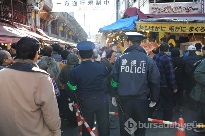 Tokyo'da yeni yıl alışverişi
