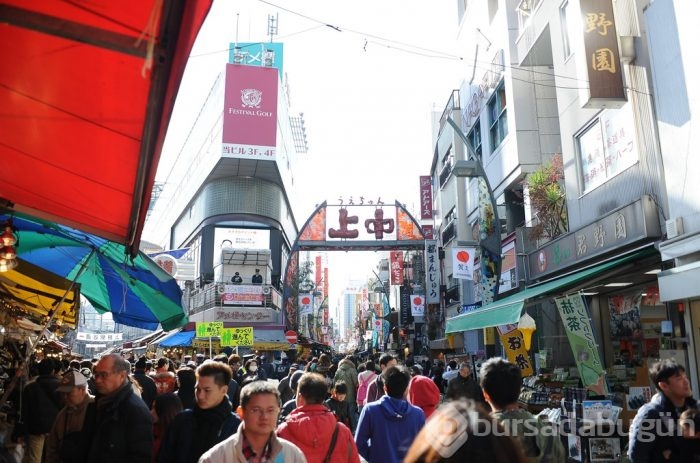 Tokyo'da yeni yıl alışverişi
