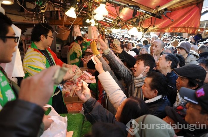 Tokyo'da yeni yıl alışverişi
