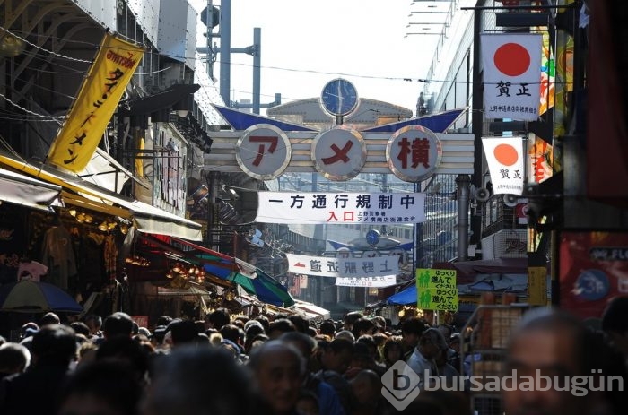 Tokyo'da yeni yıl alışverişi
