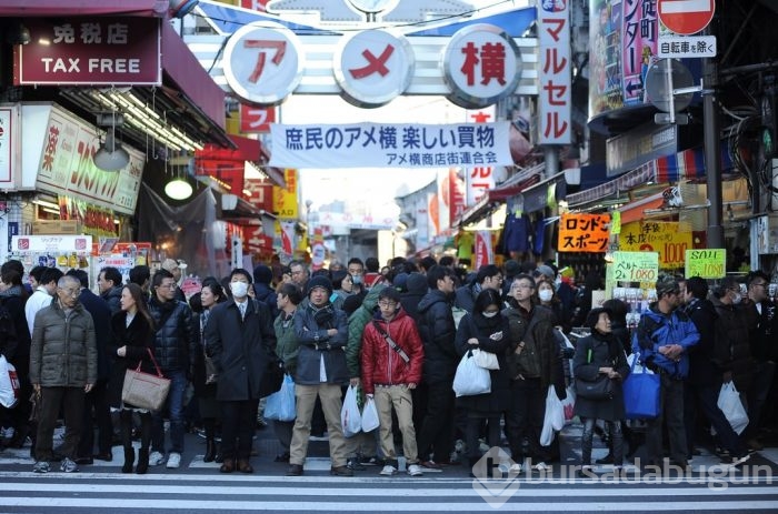 Tokyo'da yeni yıl alışverişi
