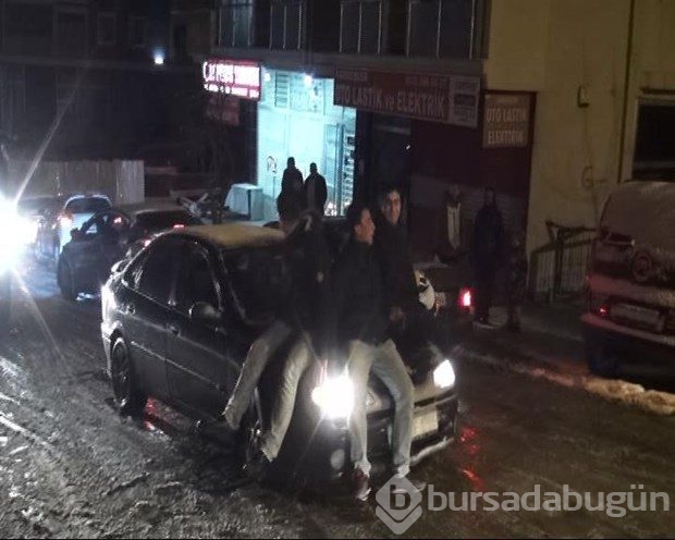Yollarda kar esareti