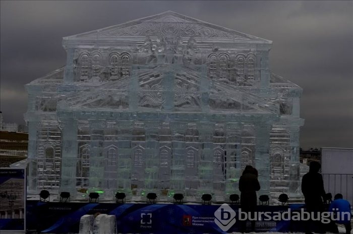 Moskova'da buzdan minyatür sergisi	
