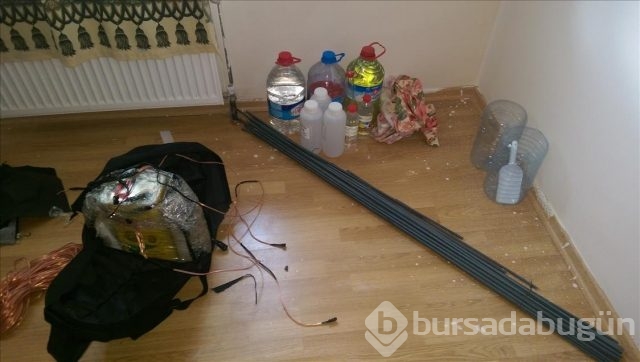Ankara'da iki canlı bomba yakalandı
