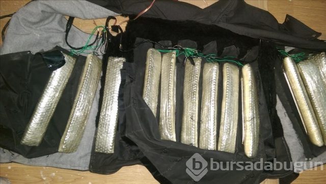 Ankara'da iki canlı bomba yakalandı
