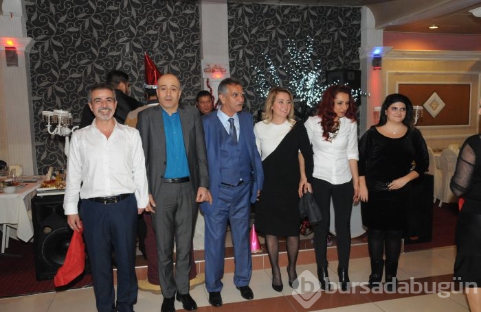 Bursalılar 2016'ya coşku içinde girdi...