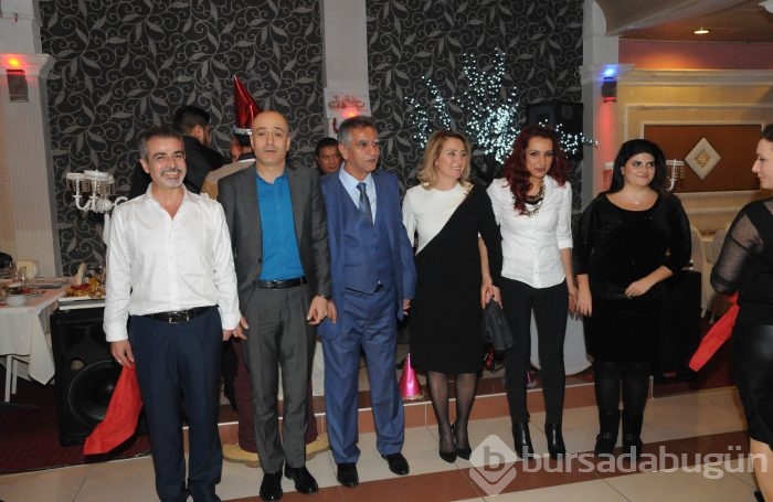Bursalılar 2016'ya coşku içinde girdi...