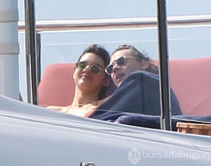 Kendall ve Harry bombası
