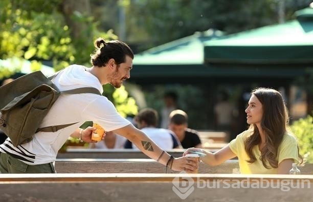 Çağatay Ulusoy sırılsıklam aşık