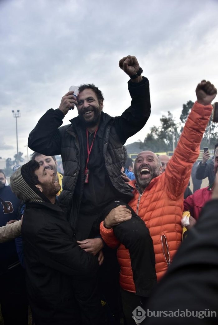 Nejat İşler'in şampiyonluk kazası