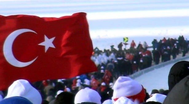 Sarıkamış'ta şehitler, şiddetli soğukta anıldı