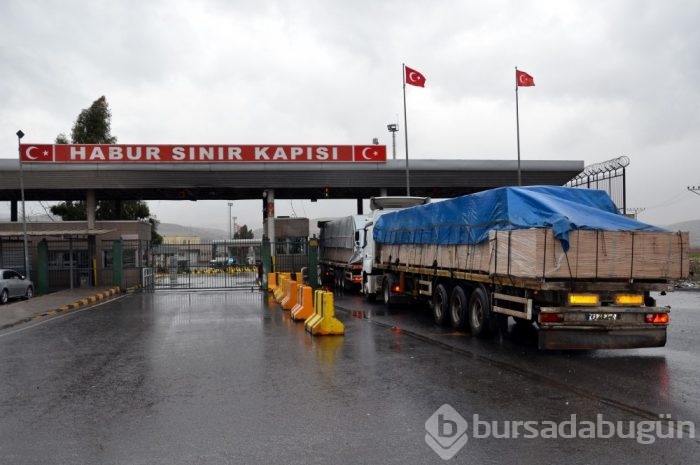 Habur Sınır Kapısı'ndan araç geçişleri başladı