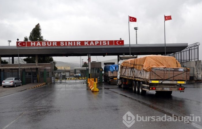 Habur Sınır Kapısı'ndan araç geçişleri başladı