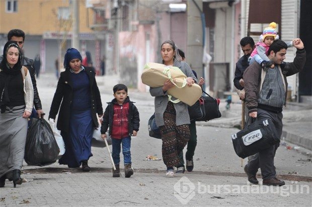 Halk camilere sığındı