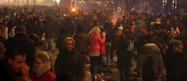 Almanya yılbaşındaki "cinsel tacizi" konuşuyor