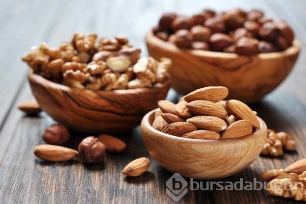 Kuruyemişler kavrulmuş mu? Çiğ mi yenmeli?