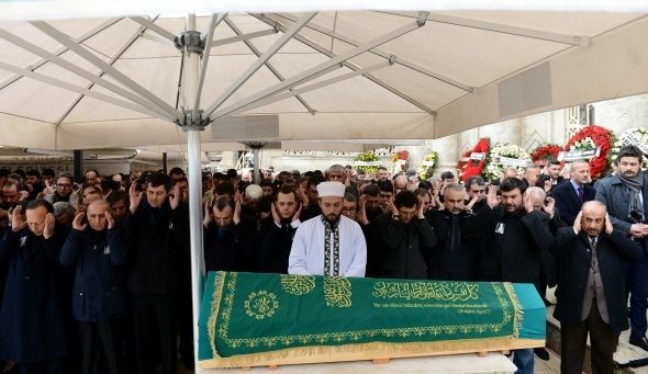 Halis Toprak, son yolculuğuna uğurlandı