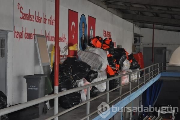 İzmir'de 'Öldüren can yeleği' operasyonu