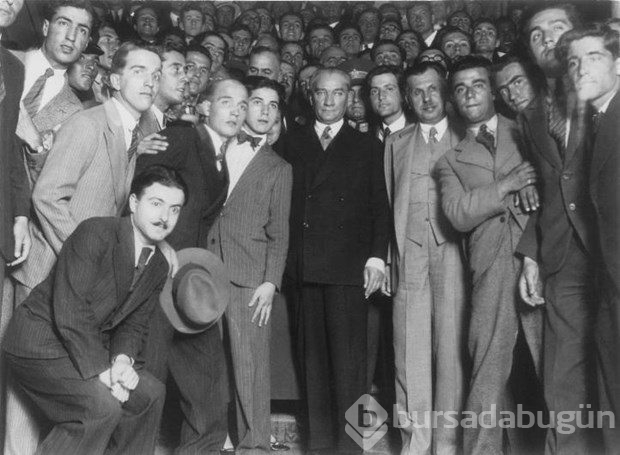 Atatürk'ün bu fotoğrafları ilk kez gün yüzüne çıktı