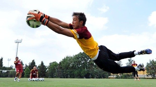Muslera'dan F.Bahçelileri kızdıracak sözler