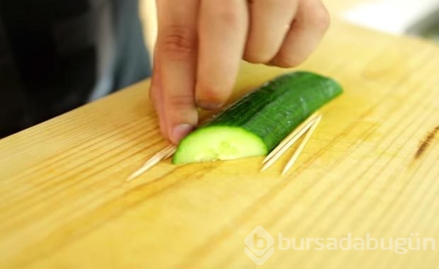 Salatanın yanına kürdan koyduğunuzda..