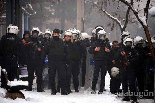 Diyarbakır'da polis müdahalesi!