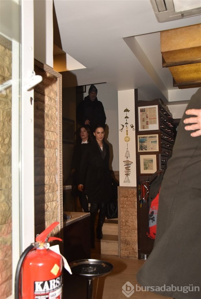 Cem Yılmaz ve sevgilisi!
