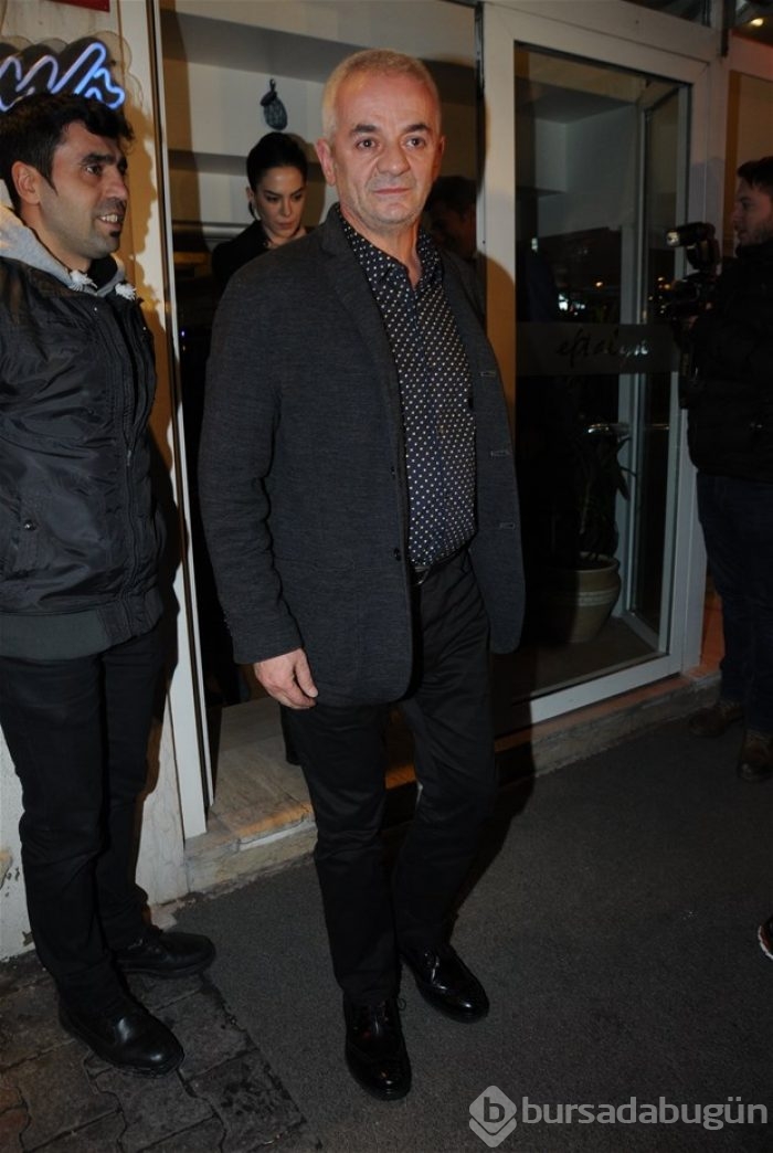 Cem Yılmaz ve sevgilisi!

