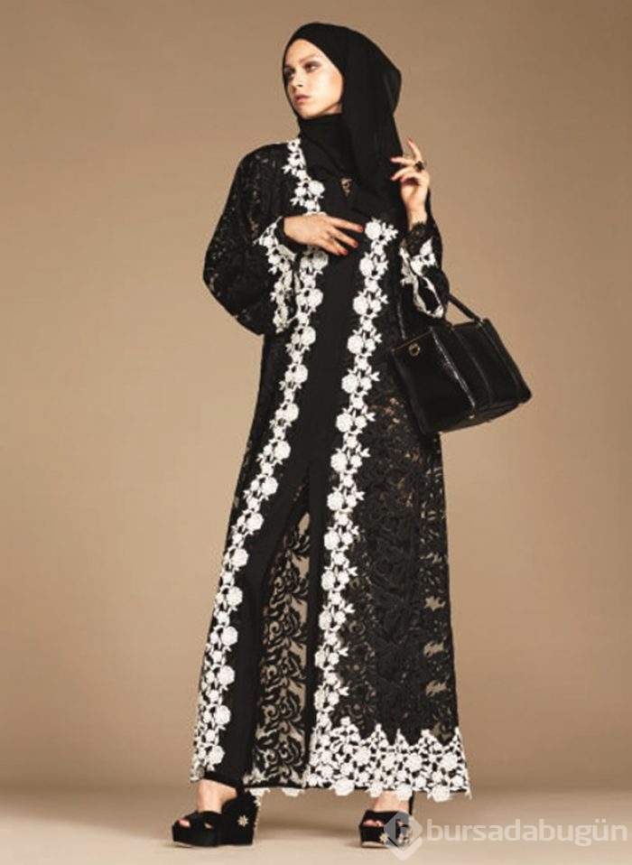 Dolce & Gabbana başörtüsü koleksiyonu çıkardı