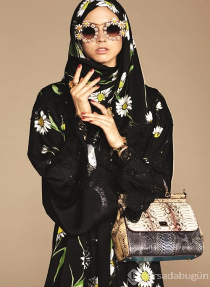 Dolce & Gabbana başörtüsü koleksiyonu çıkardı