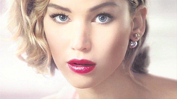 Jennifer'dan itiraf: 'Lezbiyen gibiyim'
