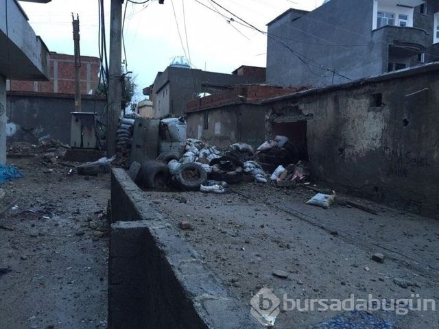 Cizre'de operasyonlardan çarpıcı kareler
