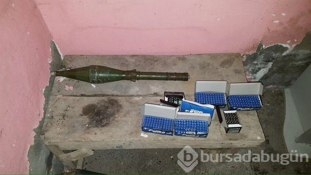 Cizre'de operasyonlardan çarpıcı kareler
