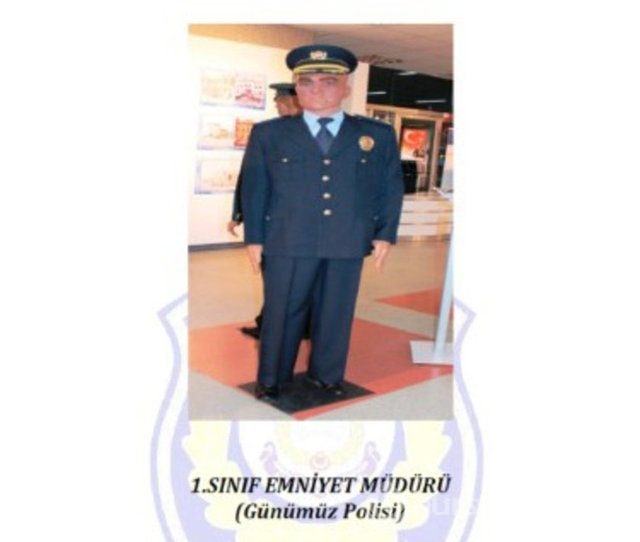 Osmanlı'dan günümüze polis kıyafetleri	

