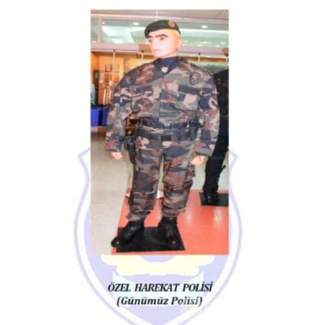 Osmanlı'dan günümüze polis kıyafetleri	
