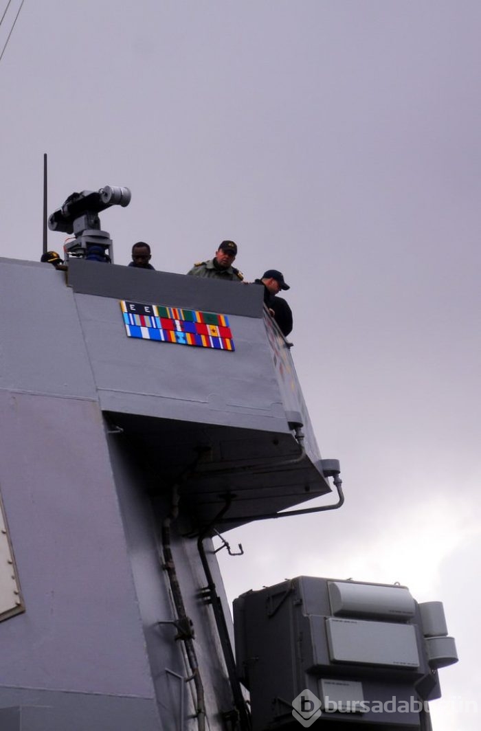 ABD savaş gemisi USS Ross 71 Marmaris'e geldi	
