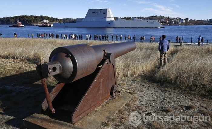 ABD savaş gemisi USS Ross 71 Marmaris'e geldi	
