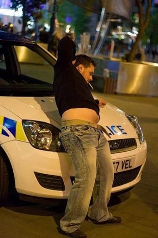 Polis bile isyan etti!
