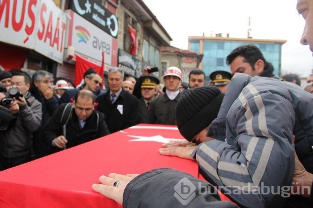 Şırnak'ta şehit olan uzman çavuş toprağa verildi