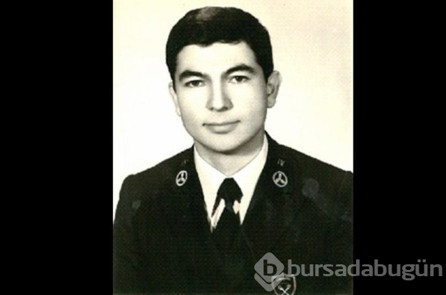 Siyasilerin eski fotoğrafları
