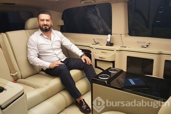 Ünlü oyuncu hayatını değiştirdi!	
