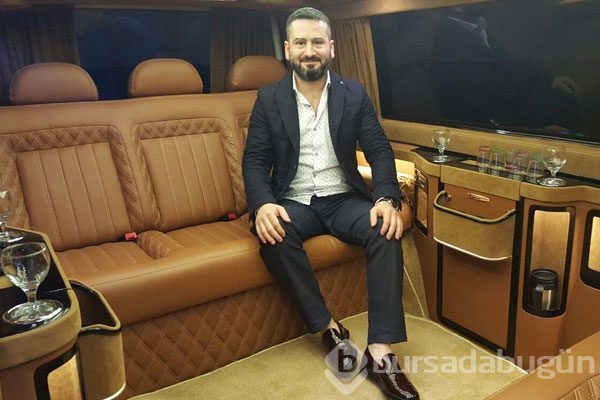 Ünlü oyuncu hayatını değiştirdi!	
