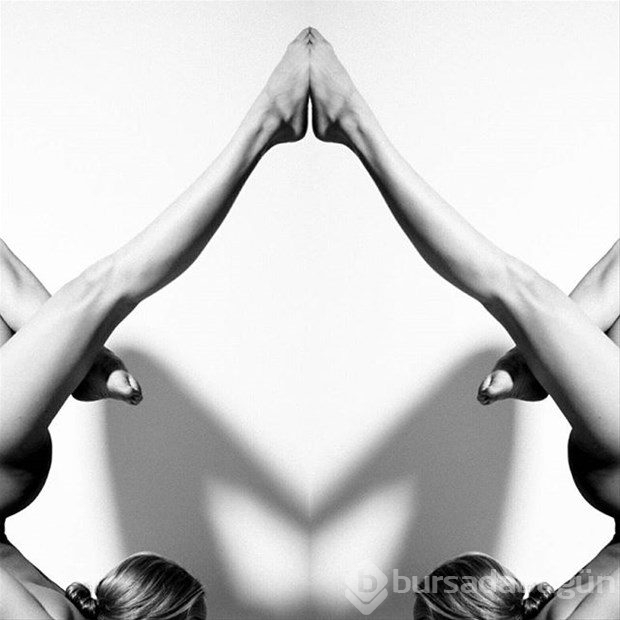 Instagram'ın çıplak yogacısı
