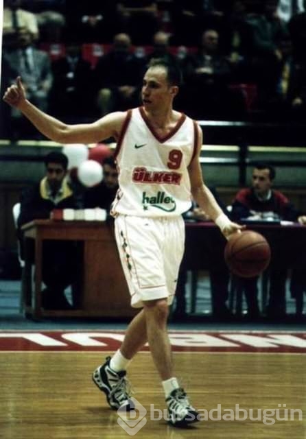 Bedelli askerlik yapan ünlüler	
