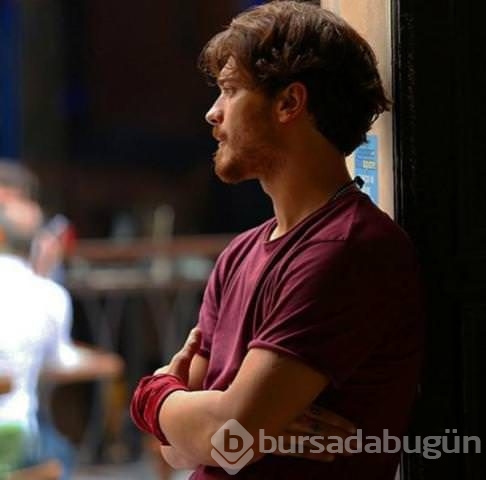 Çağatay Ulusoy'dan eski sevgililerine ağır gönderme