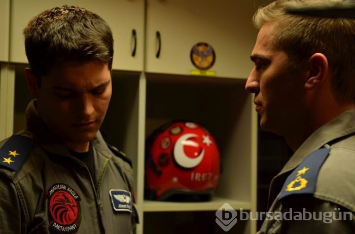 Çağatay Ulusoy'dan eski sevgililerine ağır gönderme