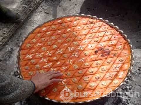 Siz hiç Şeki baklavası yediniz mi?
