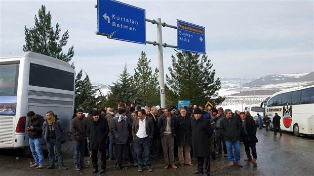 Güvenlik güçleri konvoya izin vermedi