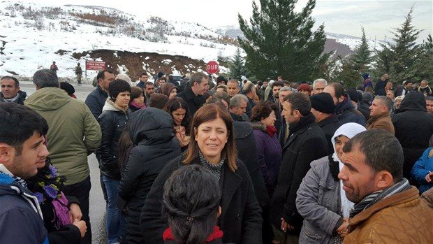 Güvenlik güçleri konvoya izin vermedi
